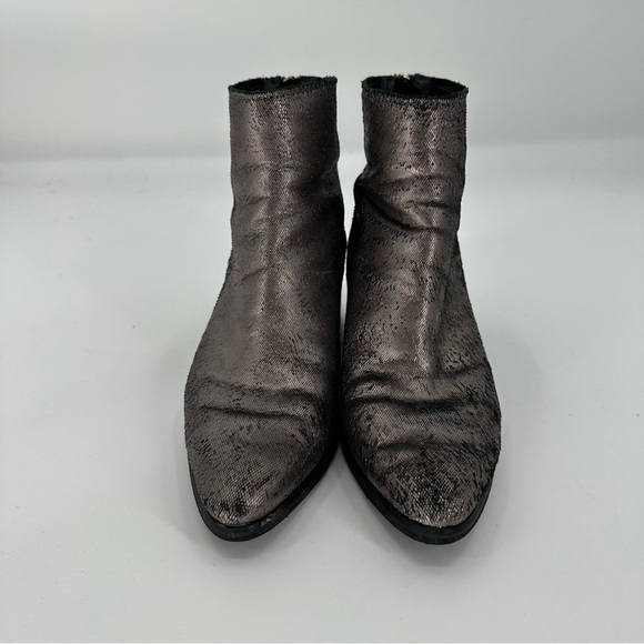 Dolce Vita Metallic Silver Ankle Boot Distressed Size 8 - Picture 2 of 7